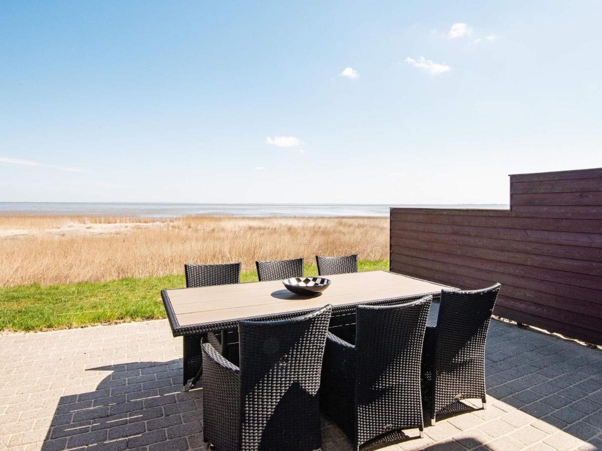 8 Person Holiday Home In R M Bolilmark Экстерьер фото