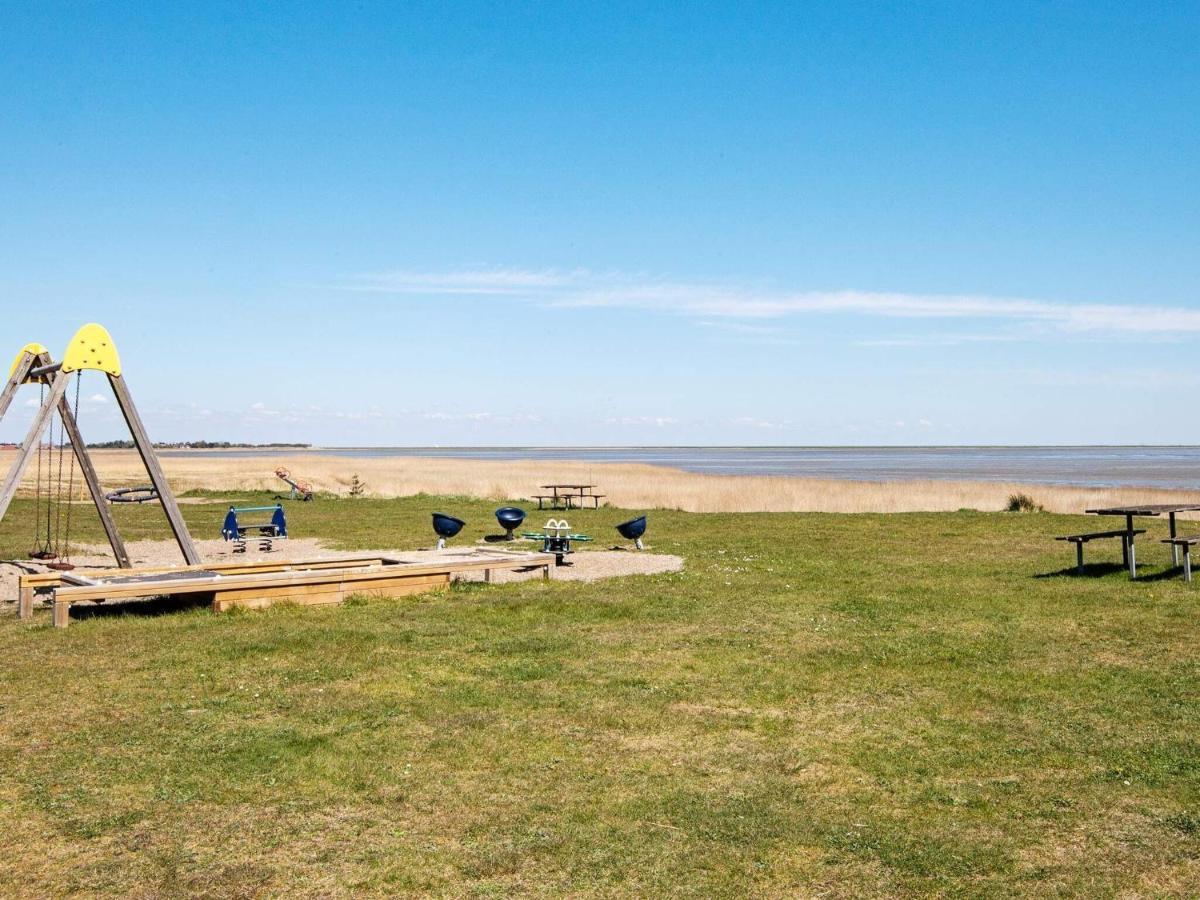 8 Person Holiday Home In R M Bolilmark Экстерьер фото